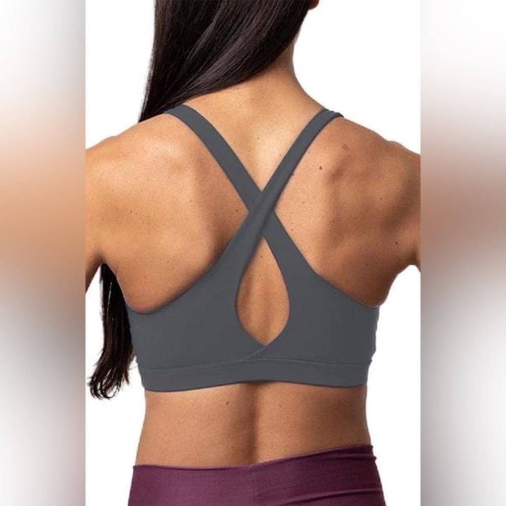NWT Whisper Active Aerial Bra